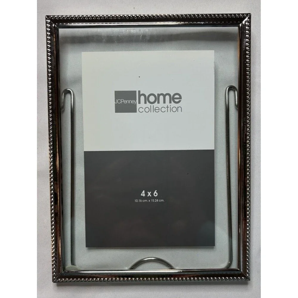 J C Penny Home Collection Silver Metal & Glass 4 x 6 Desk Photo Picture Frame